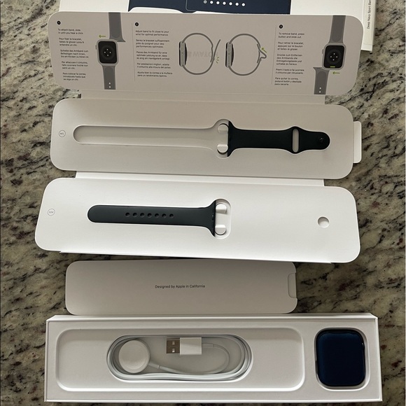 Apple Watch Series GPS Space Grey with Sport Band (S/M L)